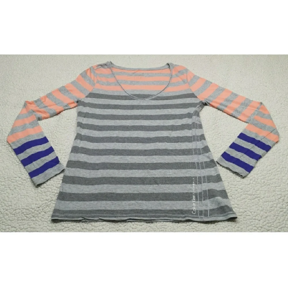 Calvin Klein top size M